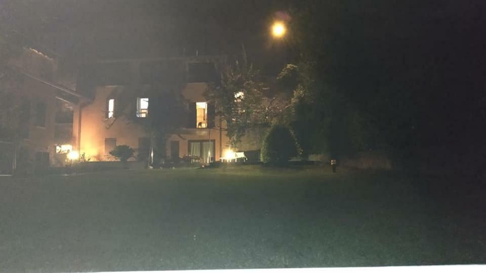 Holiday House Camillina Salò Zewnętrze zdjęcie